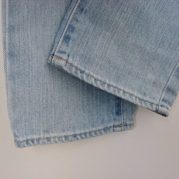 Guess Jeans Boy Fit Relaxed High Waist Distressed Grunge Punk Light Wash Size 25 - Picture 12 of 15